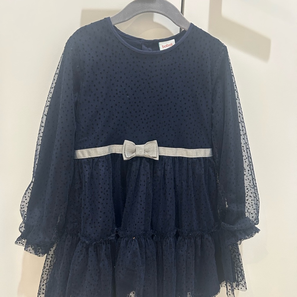 Boboli Girls navy formal dress. Perfect for any occasion. In perfect condition